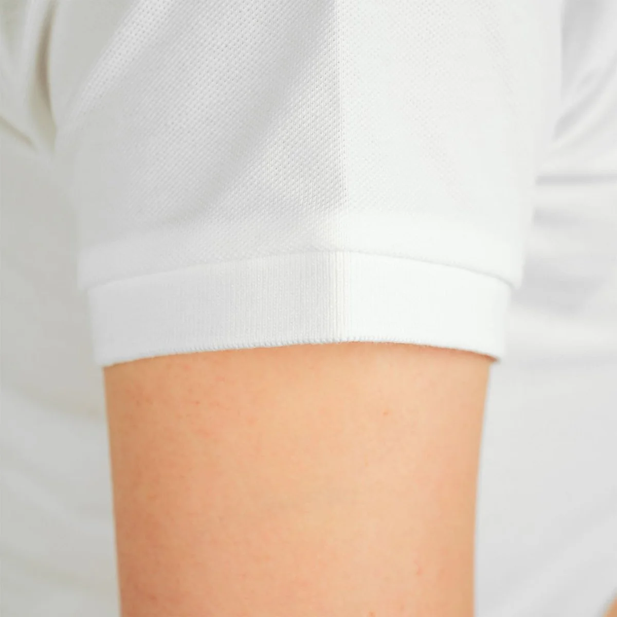 ქალის მაისური