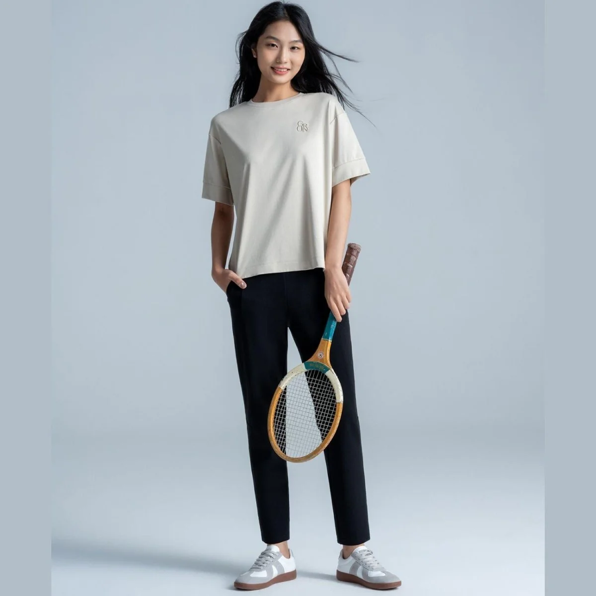 ქალის ჯინსი