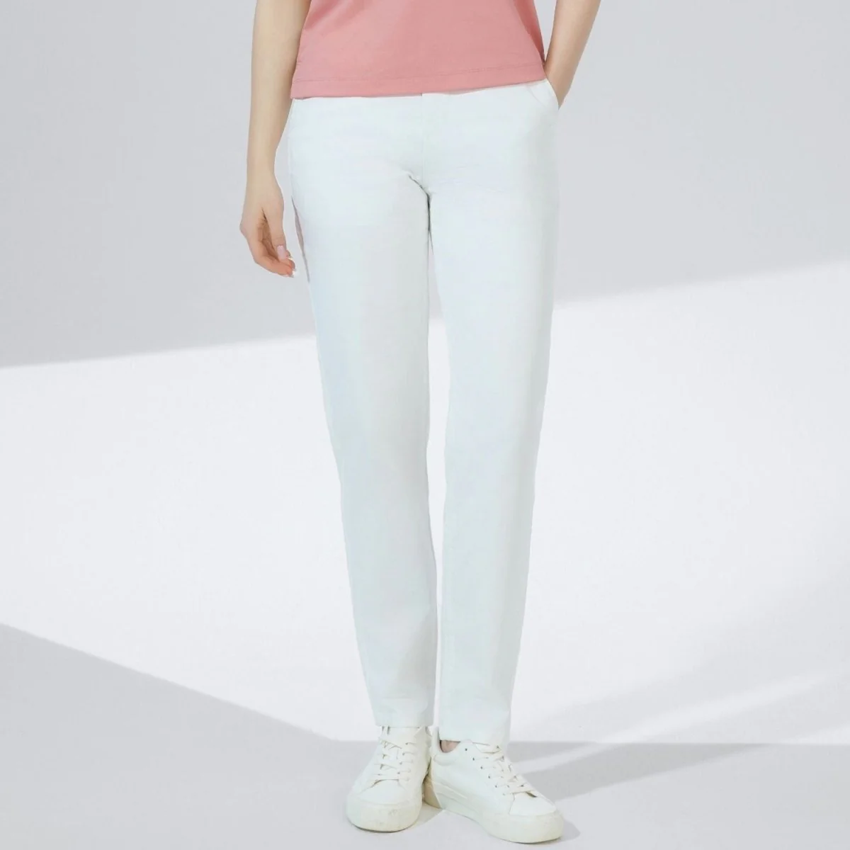 ქალის ჯინსი