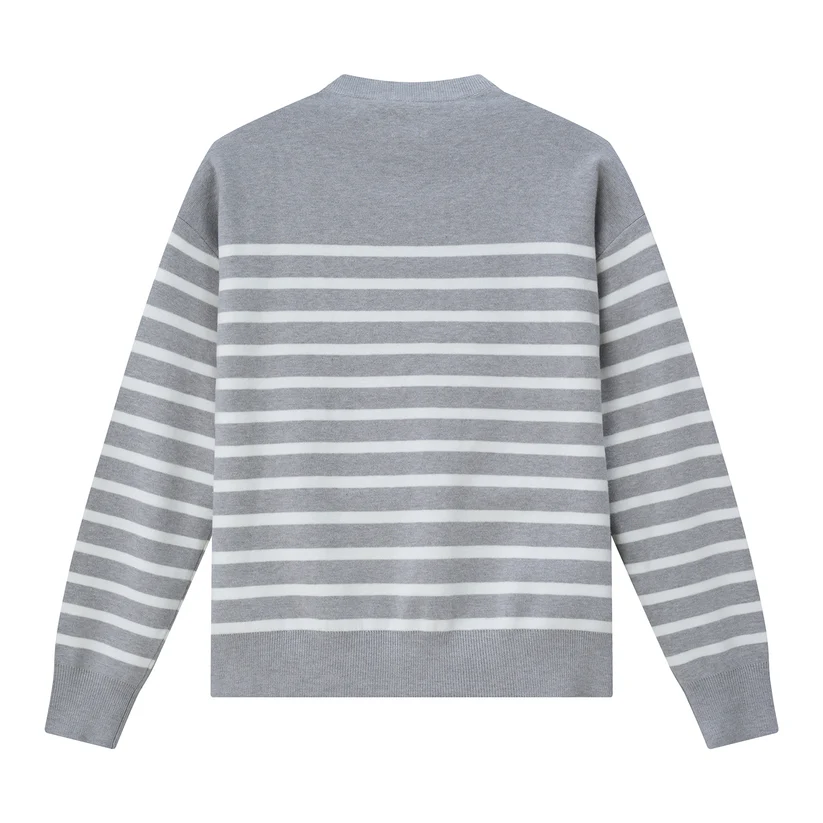 ქალის ჯემპრი