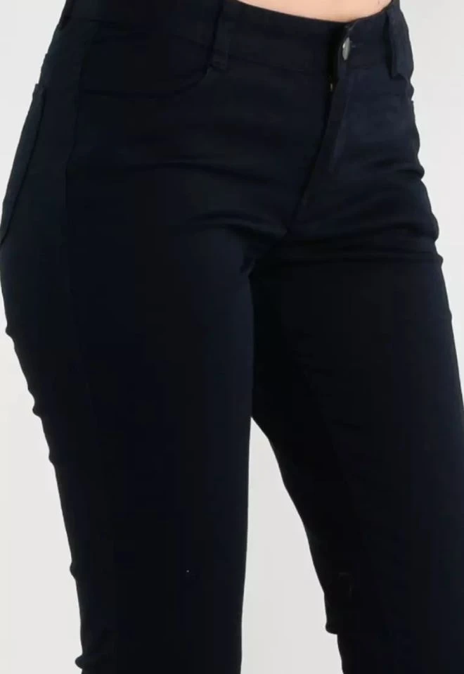 ქალის შარვალი